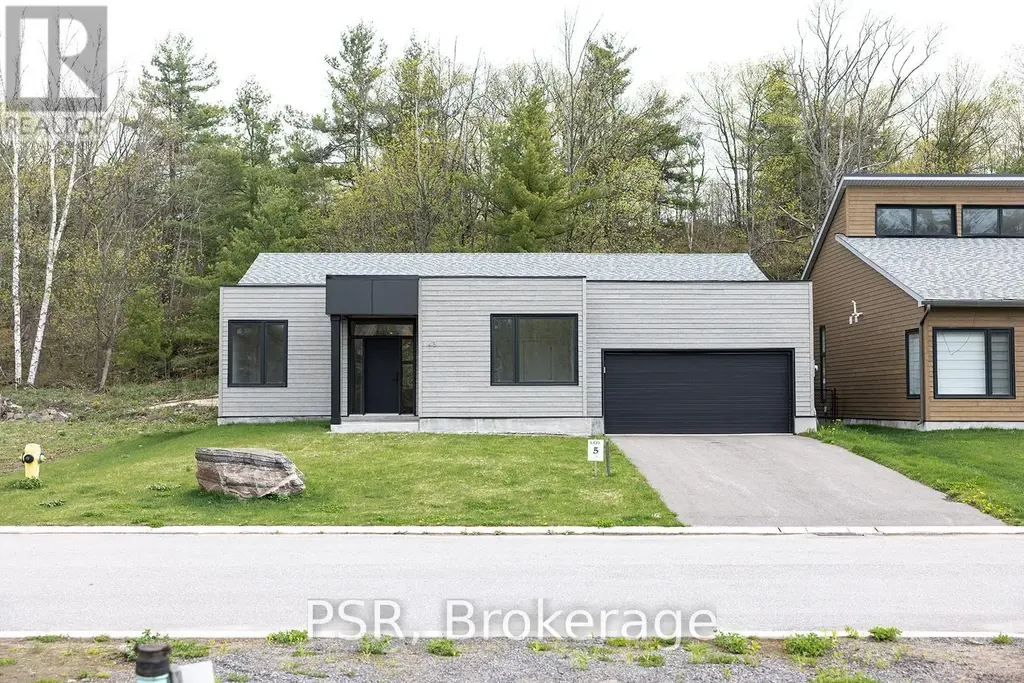 43 Muskoka Bay Boulevard, Gravenhurst (Muskoka (S))